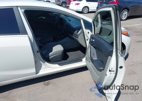 2015 Kia Forte Lx из США, поврежденный, VIN KNAFK4A64F5335396